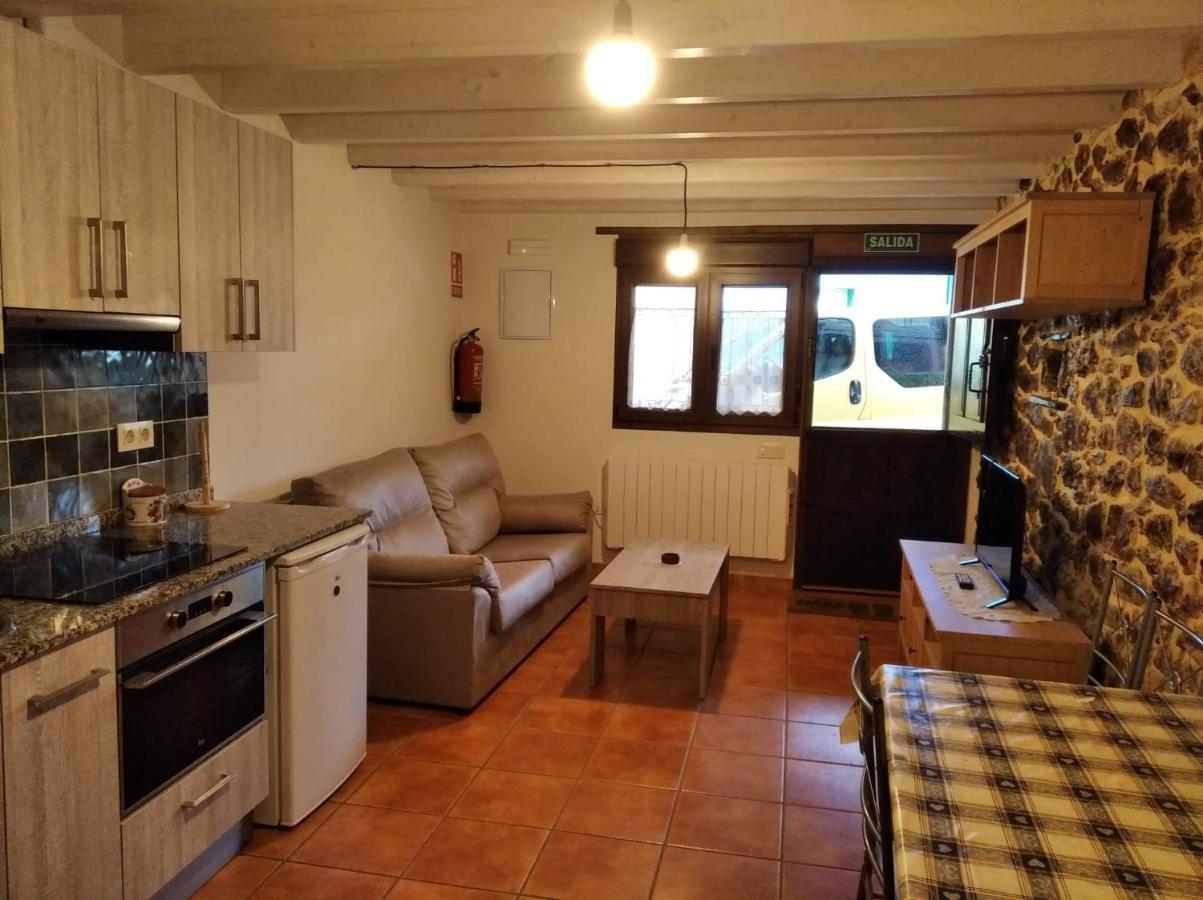 Apartamento Alba Villa Infiesto Exteriör bild